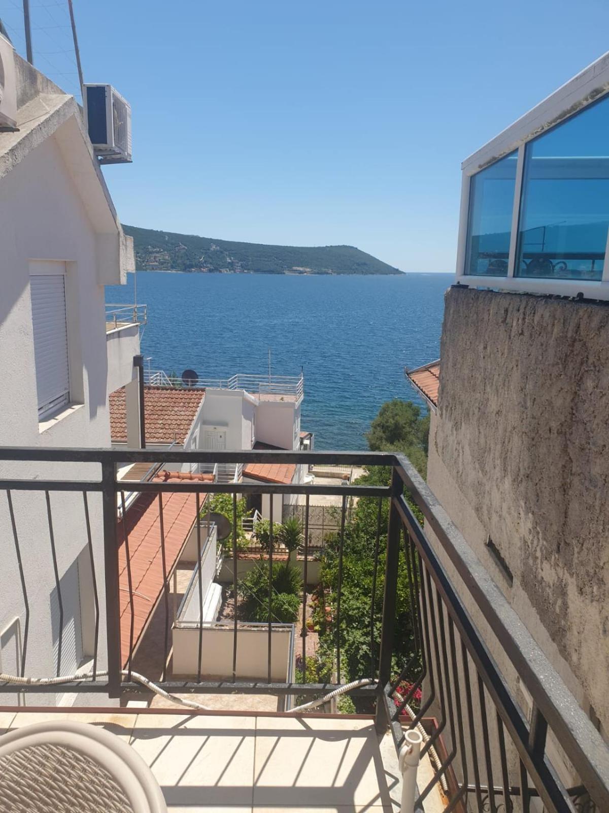 Sea View Apartments Herceg Novi Eksteriør bilde