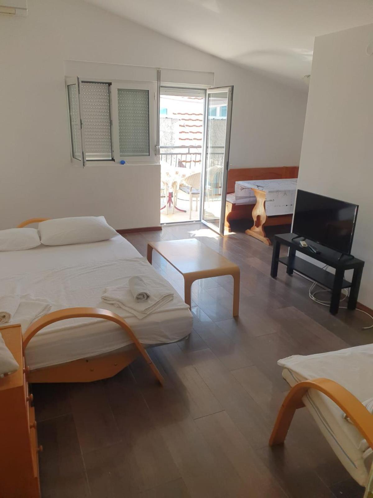 Sea View Apartments Herceg Novi Rom bilde