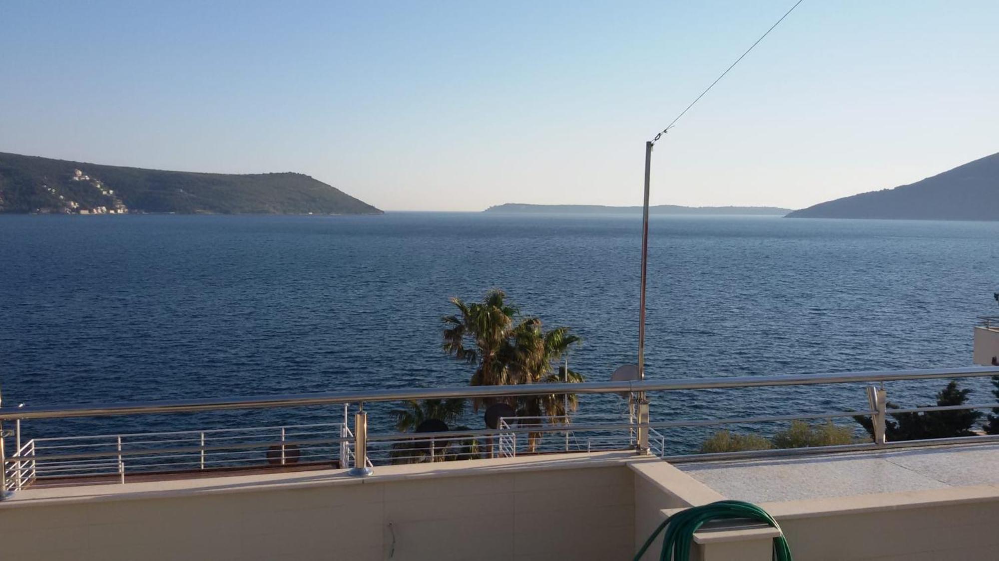 Sea View Apartments Herceg Novi Eksteriør bilde