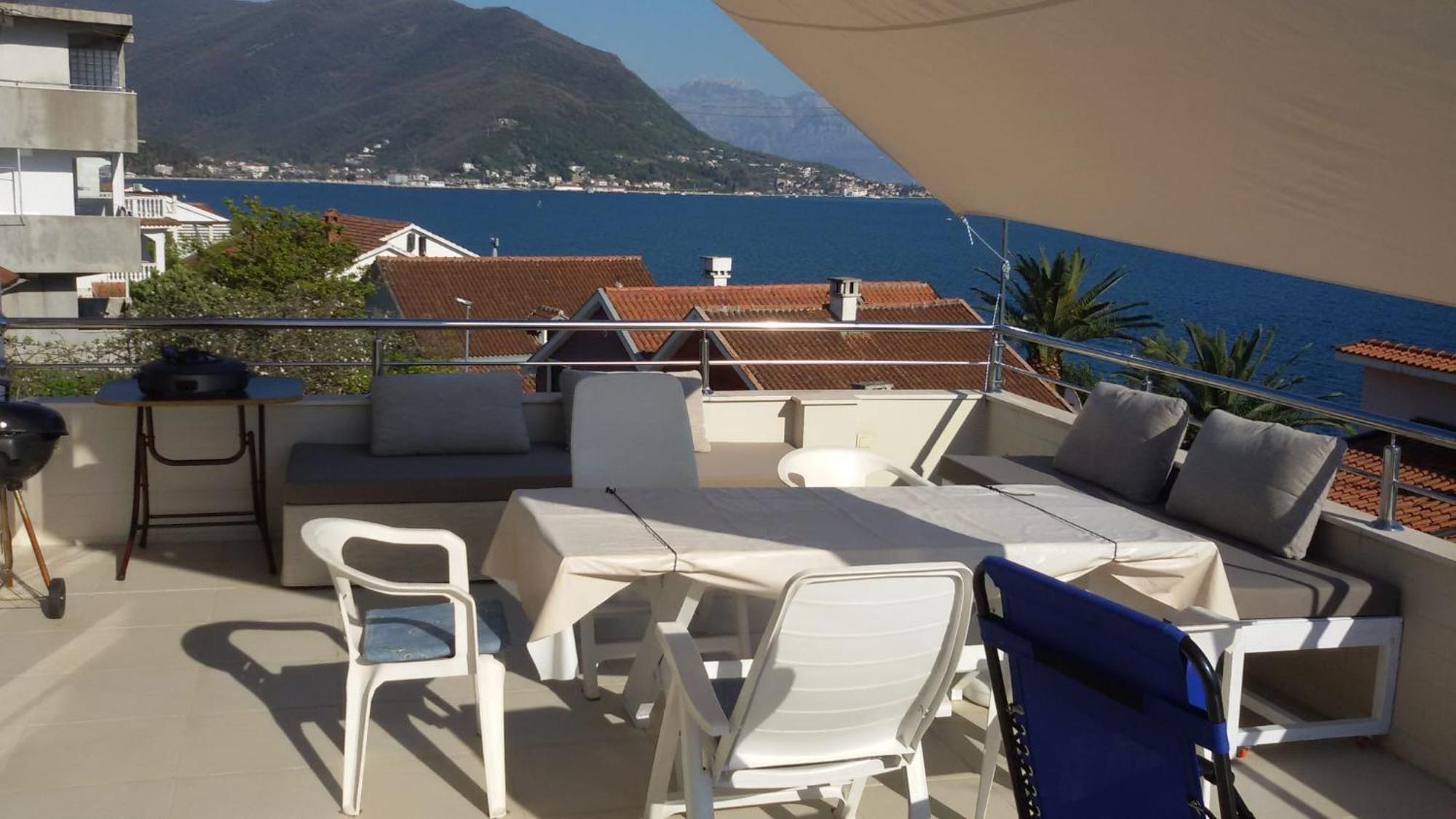 Sea View Apartments Herceg Novi Rom bilde